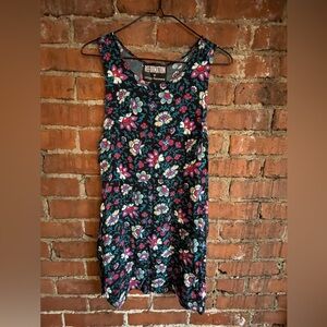 Reformation x Urban Outfitters mini-dress with cut-out sides floral - small